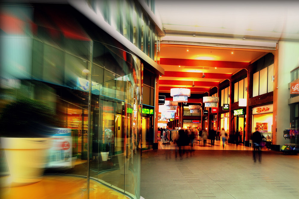 Urban retail development by Transamerican Development Corp.